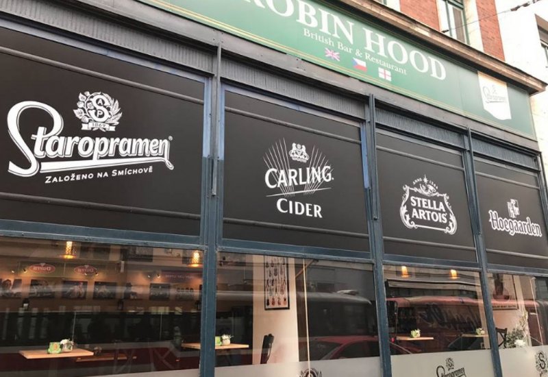 Robin Hood British Bar &amp; Restaurant