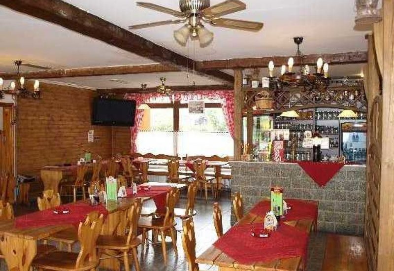Formanka a restaurace Lusi