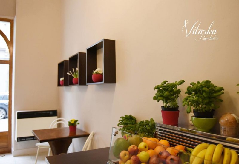 Vitarka Raw bistro