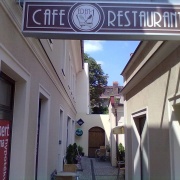 Restaurant a Cafe Bar EDEN