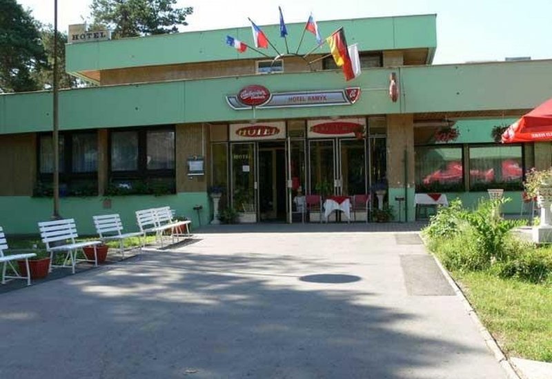 Restaurace Hotel Kamýk